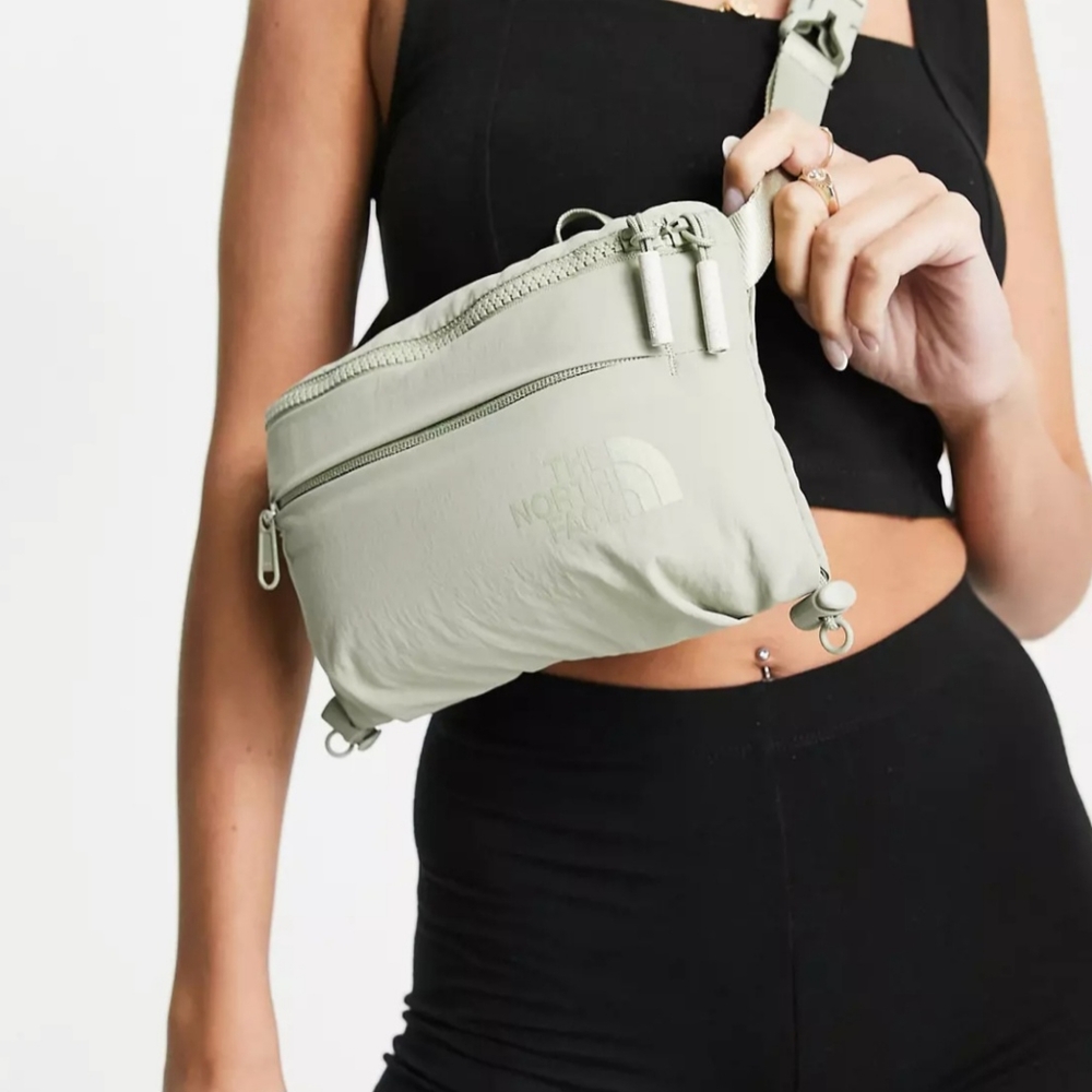 NorthFace Women Never Stop Lumbar Bag - Color Wasabi